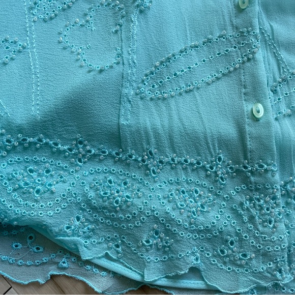 Vintage Ice Light Aqua Blouse and Camisole Set Embroidered and Beaded Size M - Picture 3 of 10